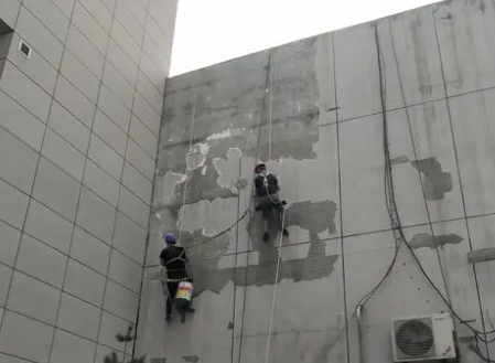岳阳市楼顶漏水维修公司分享下岳阳市外墙防水的注意事项